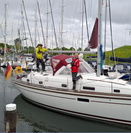 kompakt, Segeltraining, Bootsschule, Grundlagen, Unterricht, Paare, eigene Yacht, Einzelperson, Bootsneuling, Segelboot, Vertzrauen